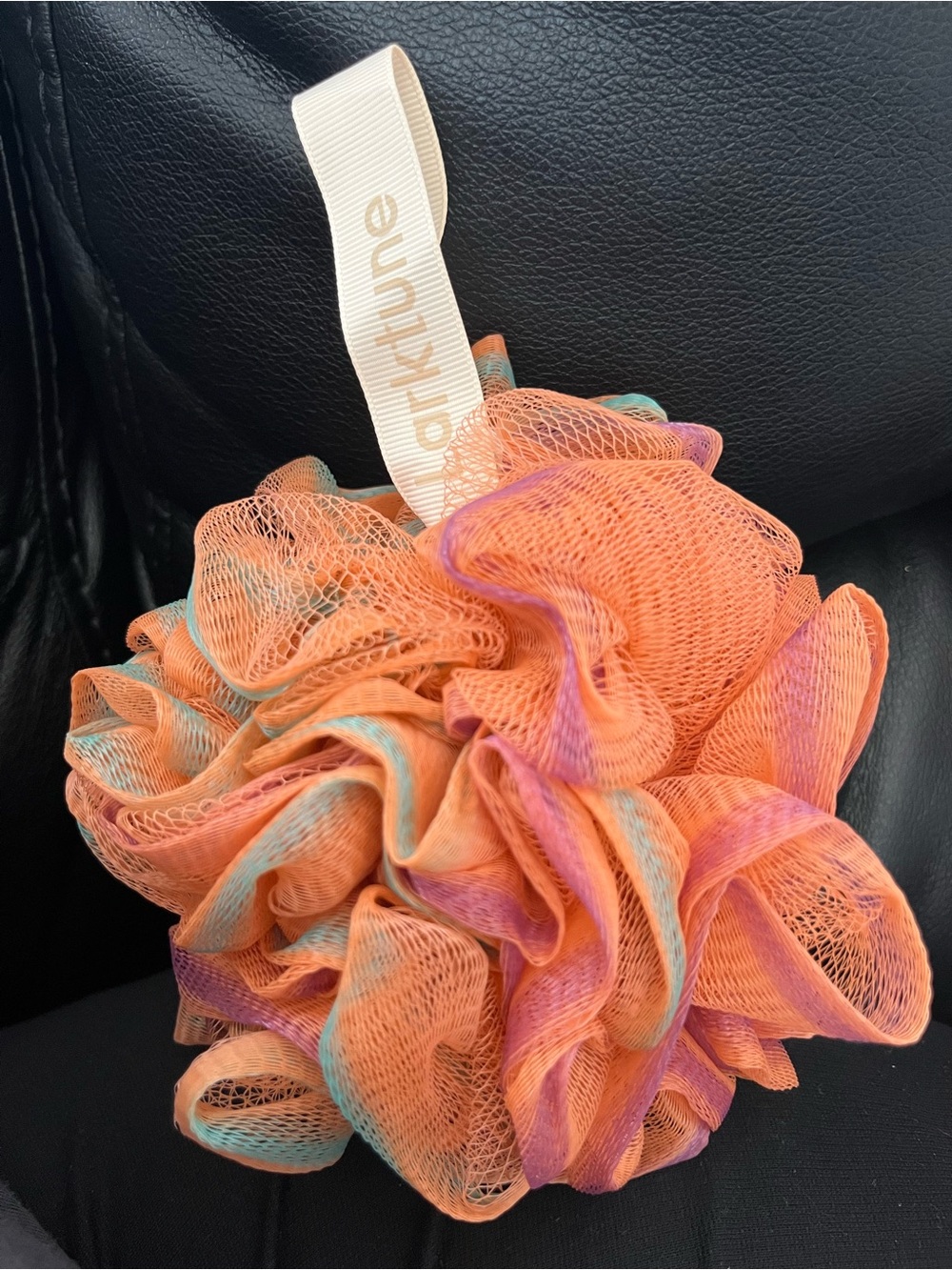 NWT Luxury Bath Pouf Body Scrubber by Larktune Premium Large Loofah Sponge Puff